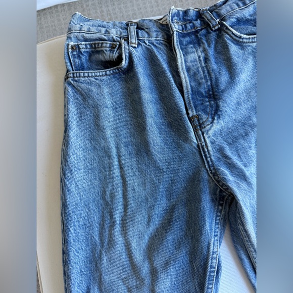 Reformation Denim Straight Leg Jeans - Picture 4 of 6